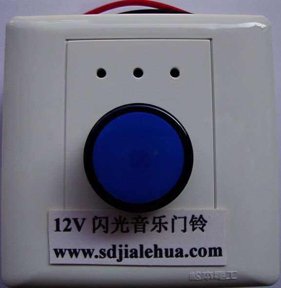 点击新窗口打开大图